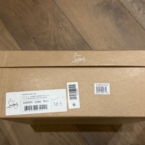 Christian Louboutin Miss Jane 55 mm Mary Janes - Patent calf - Leche Size 38.5 - Picture 8 of 8